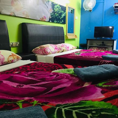 Lily Haven Hotel C-1 Тана Рата Екстериор снимка